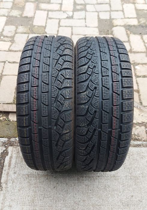 Set 2buc 205/45 R17 88H XL Pirelli Sotto Zero Winter 210 seria² M+S ia