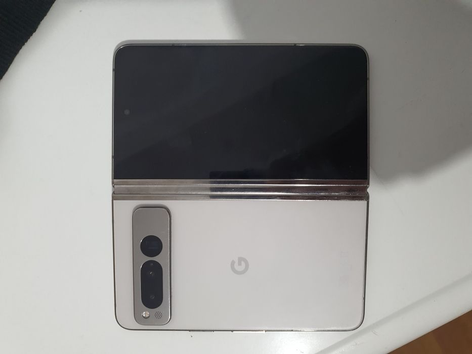 Google pixel fold 256gb
