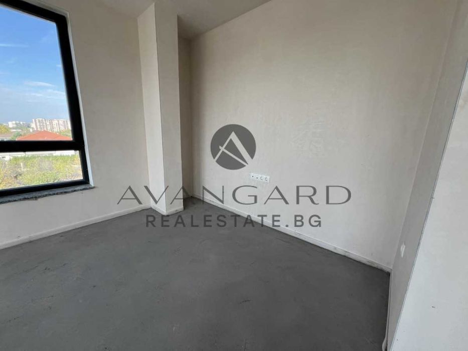 Продава се Тристаен апартамент в Пловдив, Беломорски - 145 кв.м за 1139 €/кв.м - Снимка #2