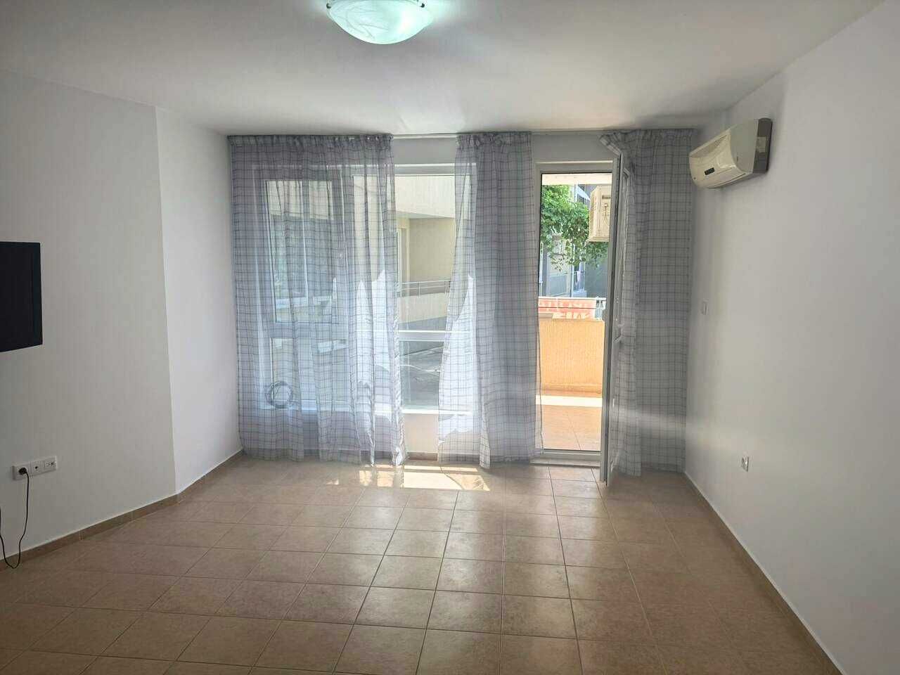 Продава се Двустаен апартамент в Свети Влас - 59 кв.м за 1067 €/кв.м - Снимка #1