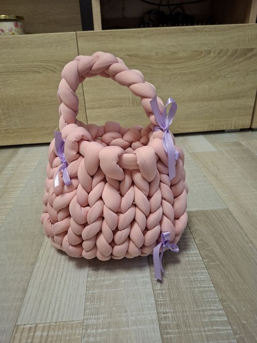 Плетени чанти на една кука -памук 80%,вискоза 20%