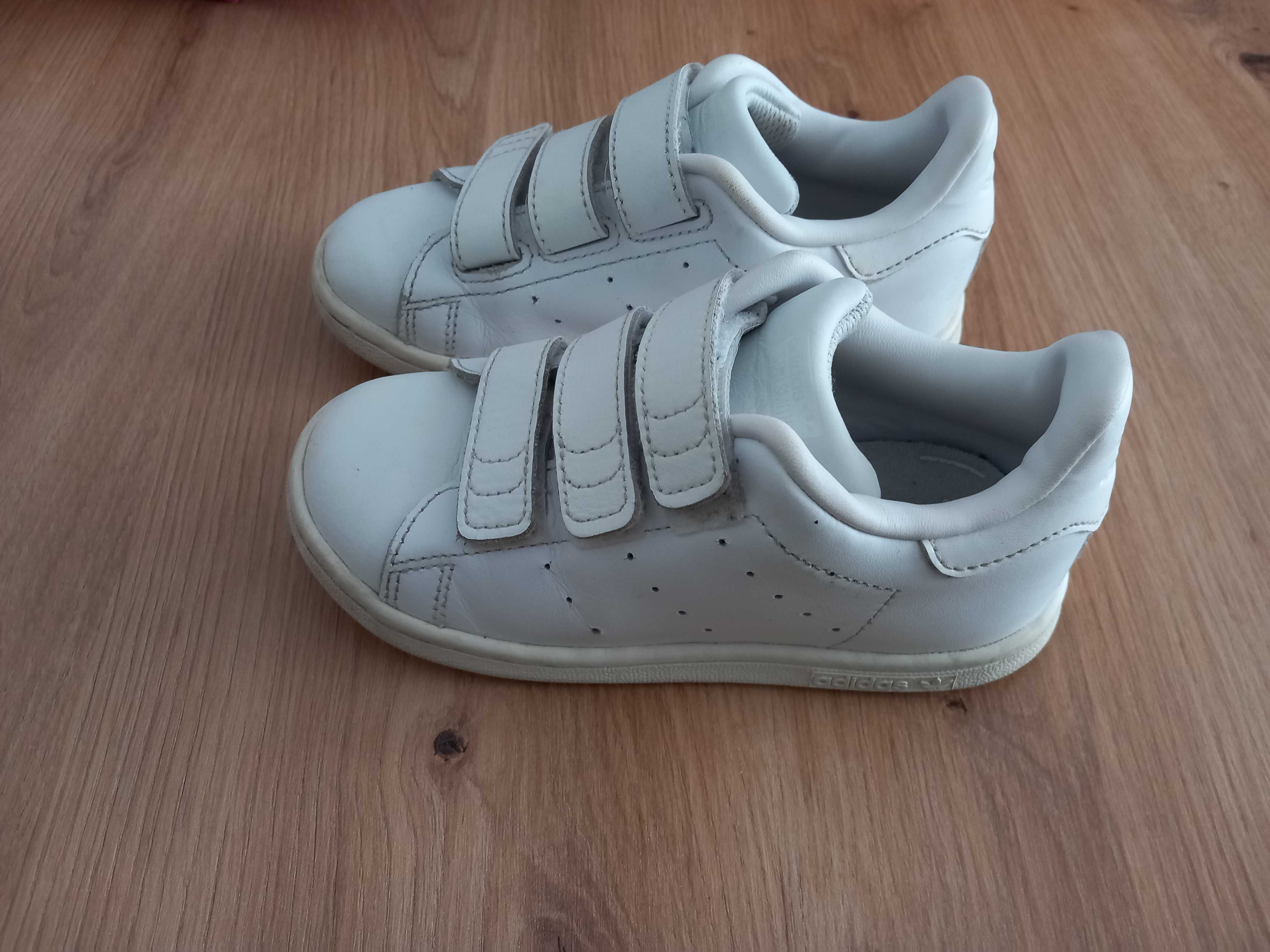 Бели Детски маратонки / обувки Adidas Stan Smith Cf