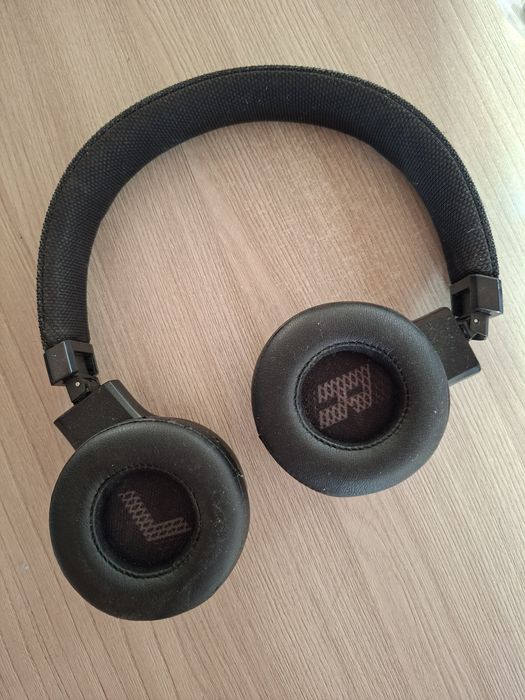 JBL Live 460NC (с шумоподавлением, оригинал, б/у)