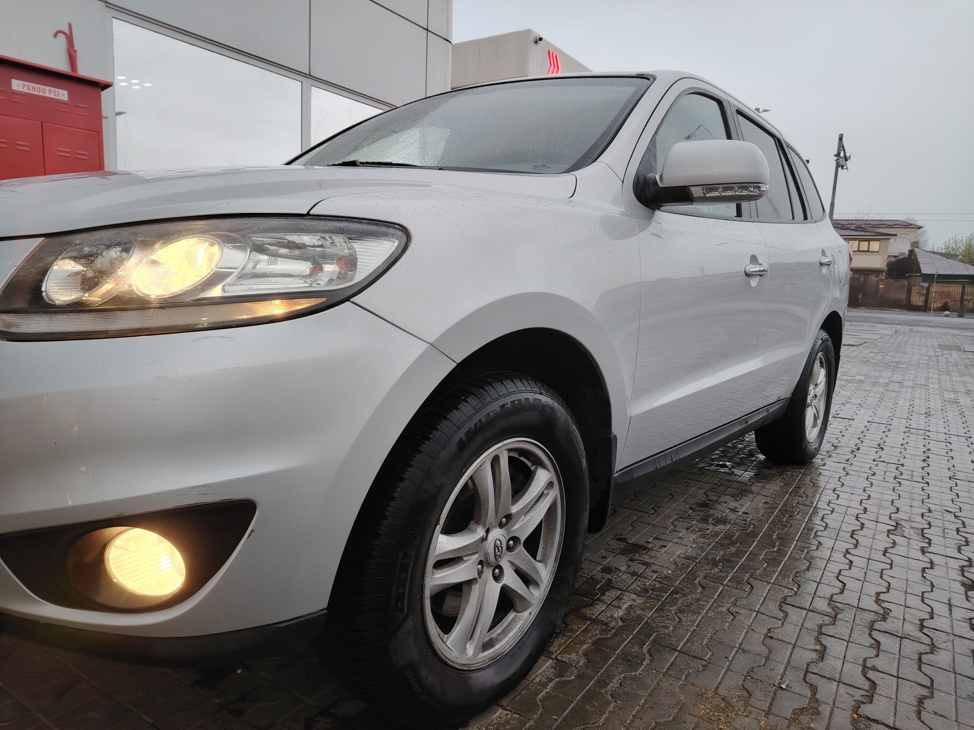 Hyundai Santa Fe 2012 4*4
