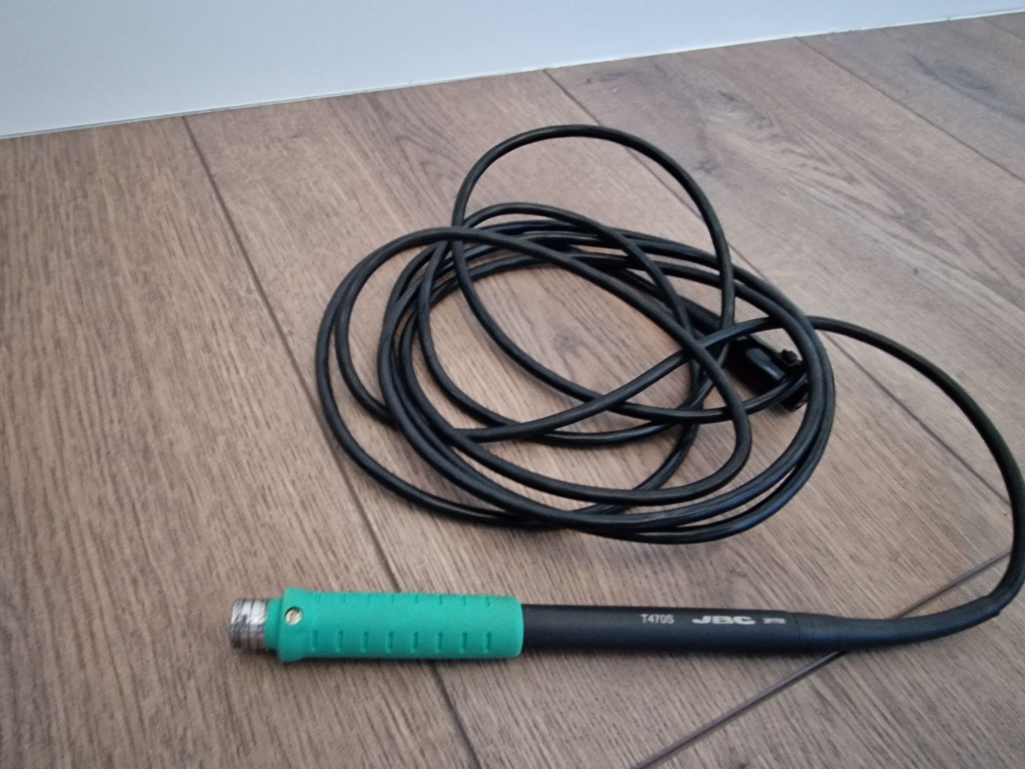 De vânzare: Stație de lipit profesională JBC HD + Mâner T470-S + Vârf