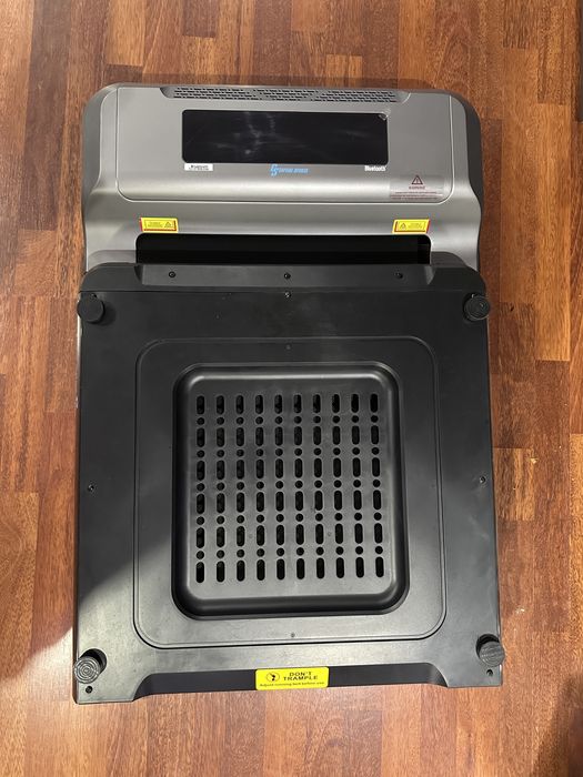 Vând banda de alergat mobila.