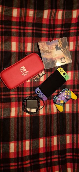 Продам Nintendo switch oled Splatoon edition