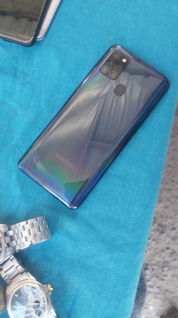Samsung A21s sotiladi