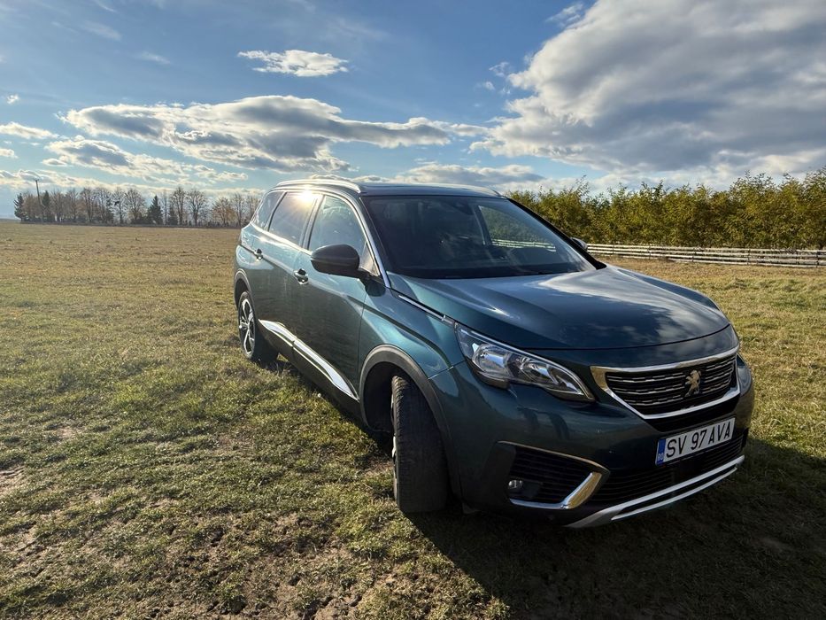 Peugeot 5008 7 locuri, automat