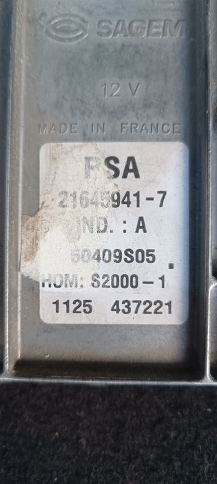 Компютър за Пежо 406