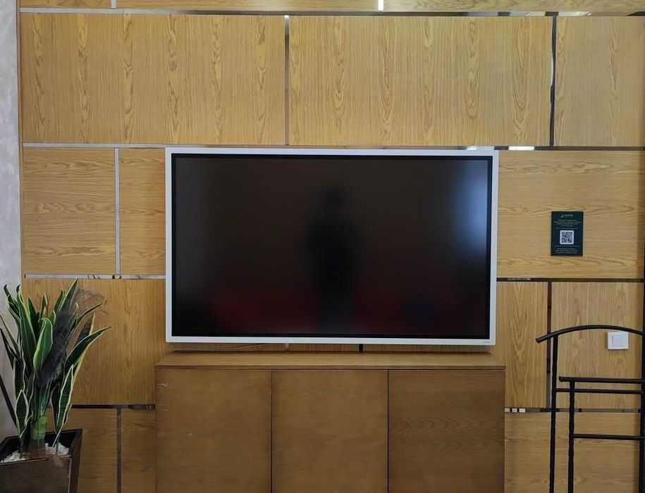 Монитор плазменный Samsung Flip [LH55WMRWBGCXCI]
