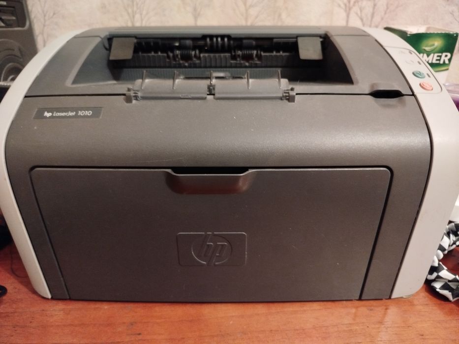 Принтер HP Laserjet 1010