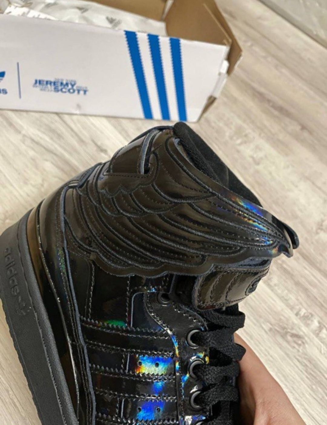 Adidas Jeremy Scott Wings 4.0