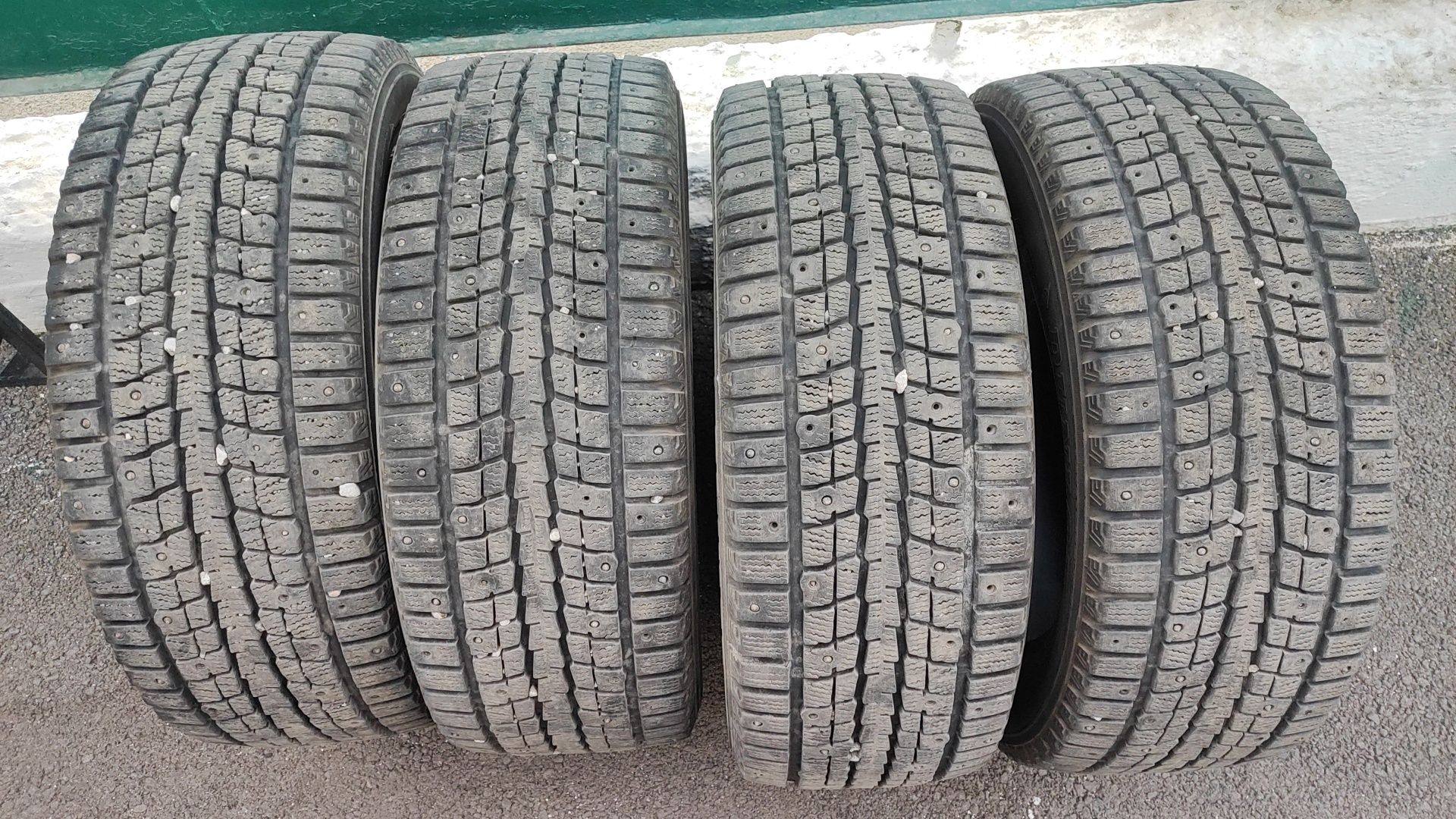 205/55/16R DUNLOP