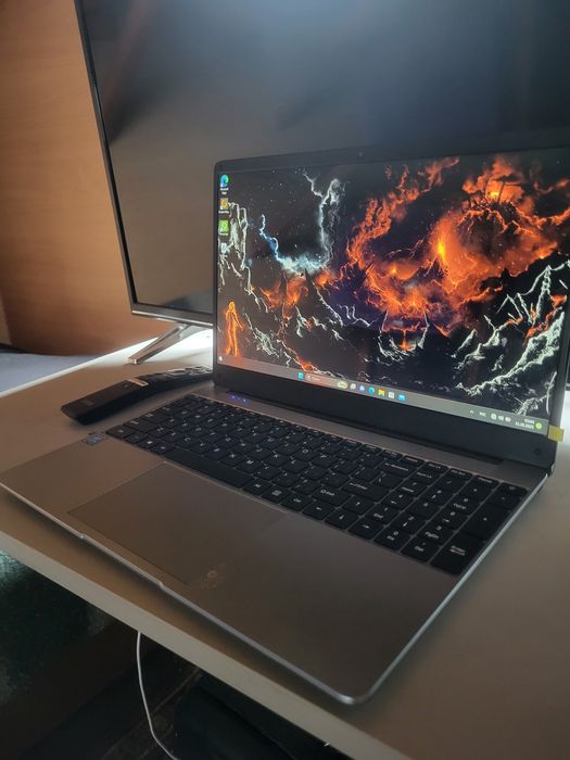 Ноутбук  Gemibook plus тонкий и шустрый