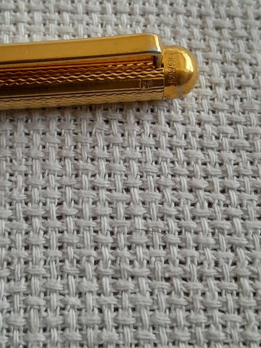 Pix Ballograf model Bacarat placat aur marcat