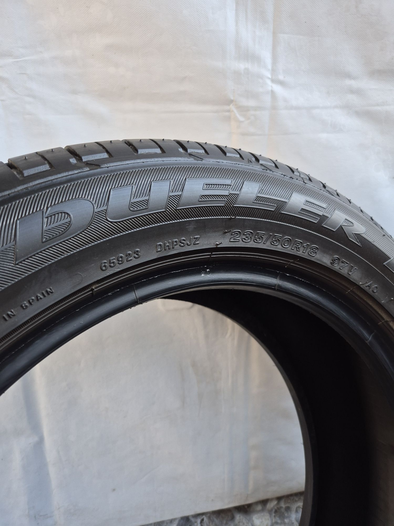 4бр 235 50 18 Bridgestone Летни 22г