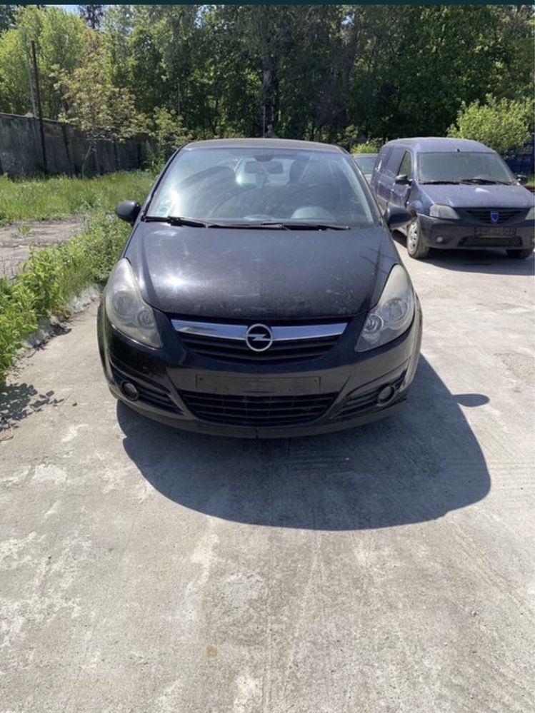 Trager Opel Corsa D 1.4 benzina