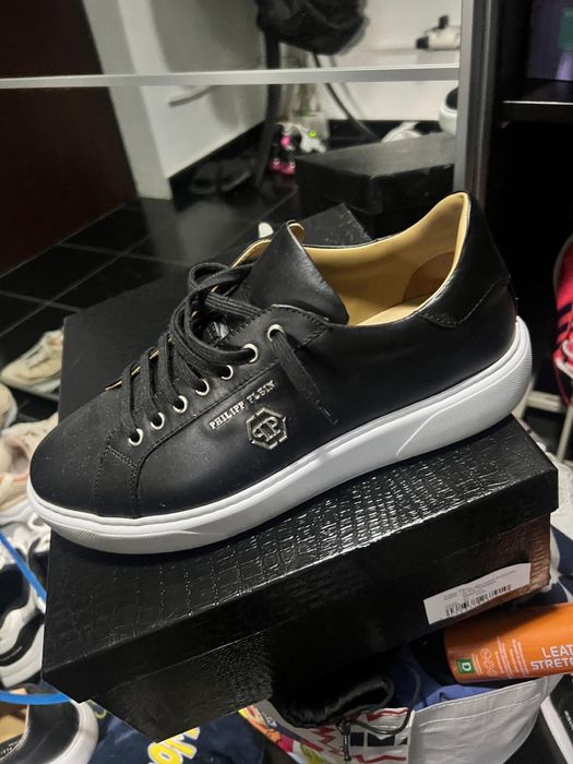 Sneakers Philip Plein Lo-Top Sneakers Hexagon masura 42 noi in cutie c