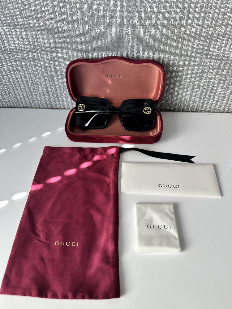 100% ОРИГИНАЛНИ! Дамски очила на Gucci