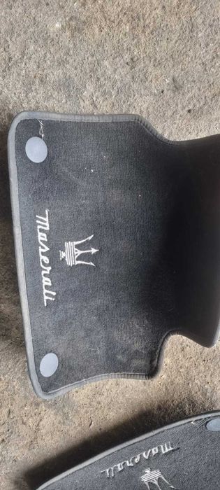 Presuri originale Maserati Ghibli