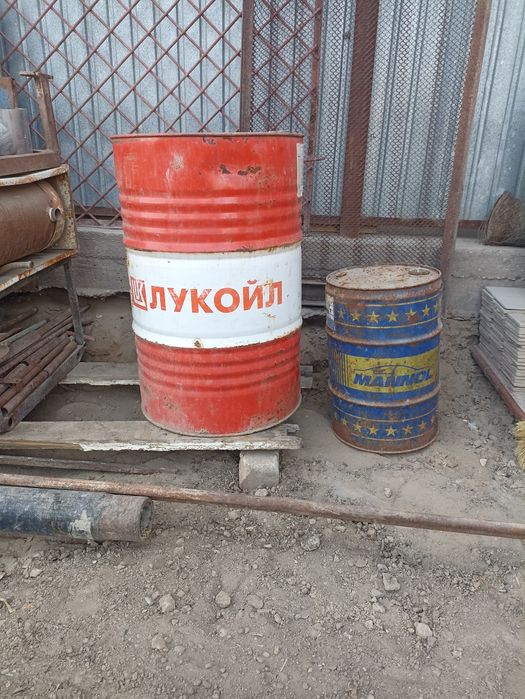 Продам металлические бочки