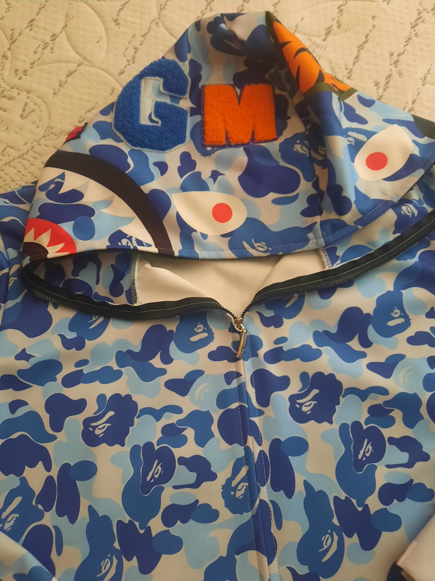 Bape Zipper Hoodie size M