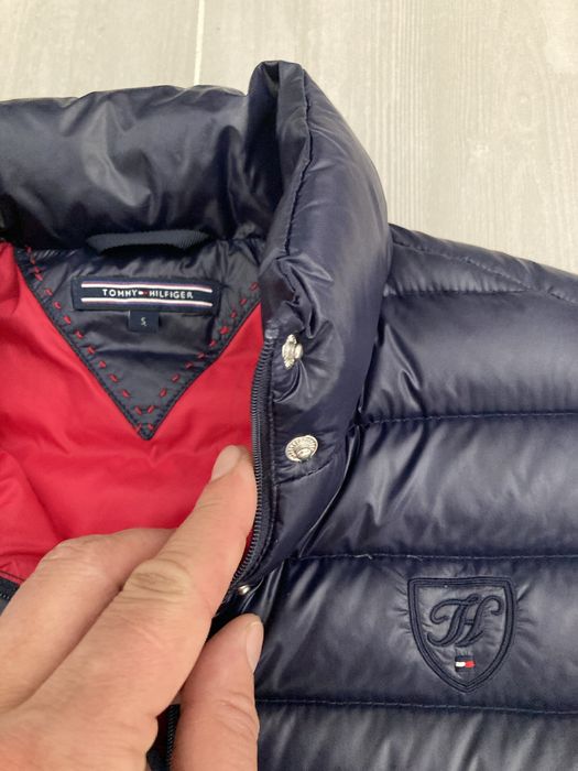 Vesta puf Tommy Hilfinger S dama