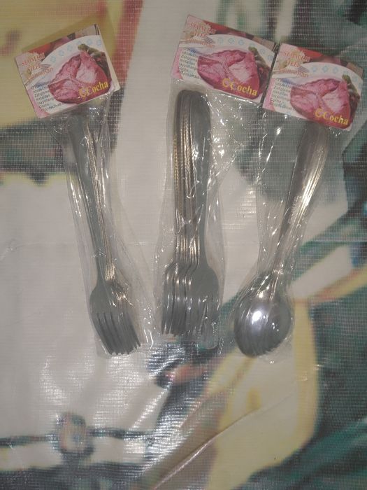 Oshxona jihozlari qoshiq va vilkalar