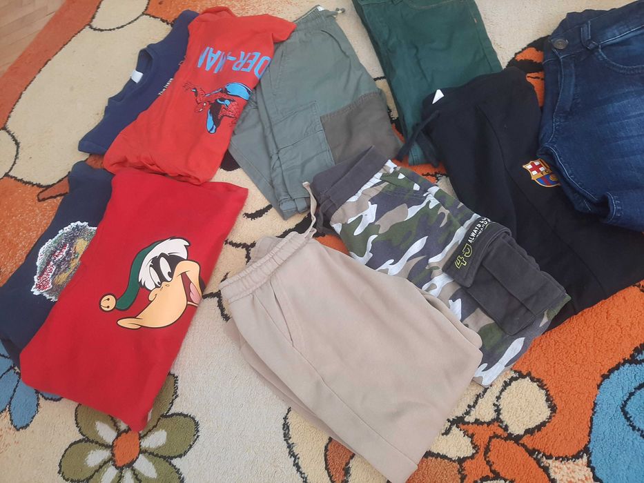 Дрехи за момченца до 8г