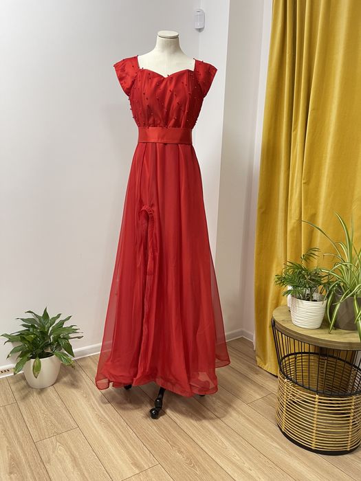 Rochii facute pe comanda