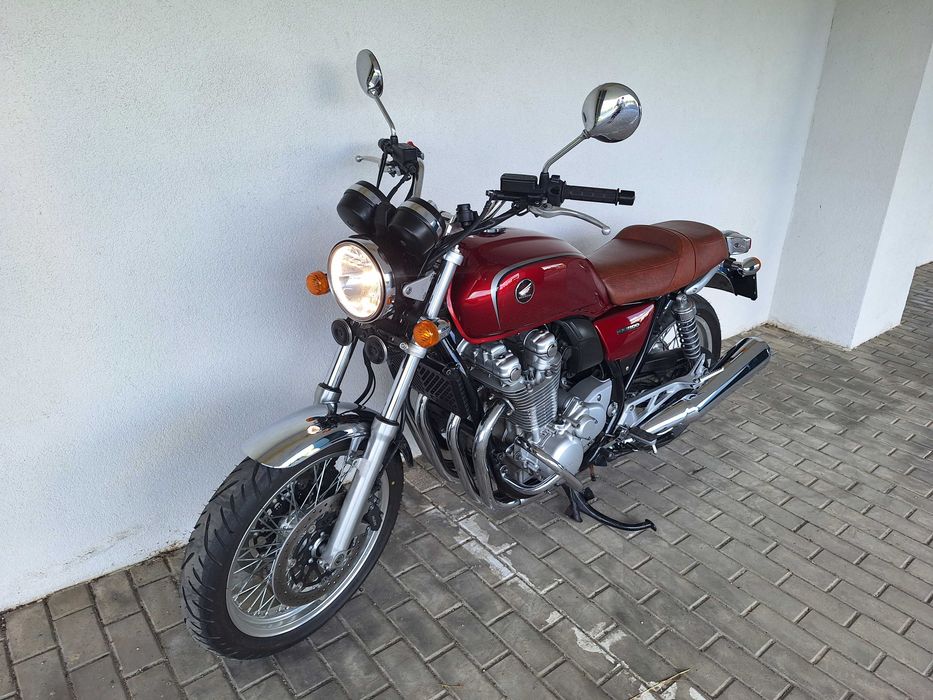 Motoyard vinde Honda CB1100SA , un clasic modern Rate