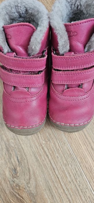 Ghete  froddo fetita