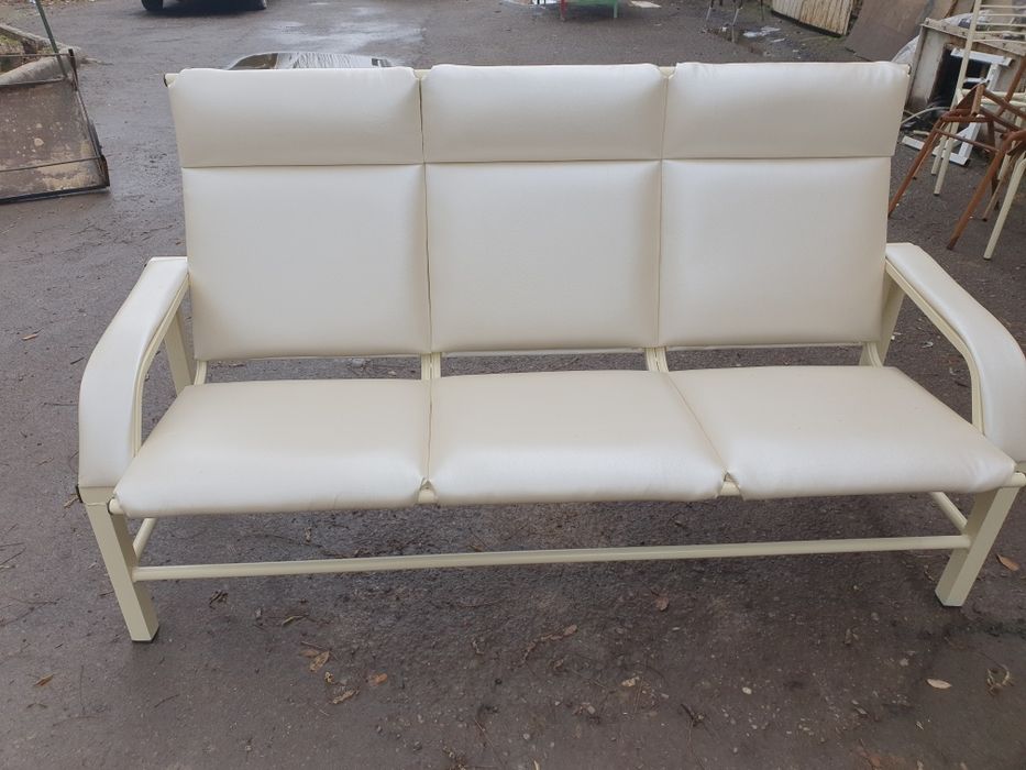 Офисные диваны (зал ожидания)