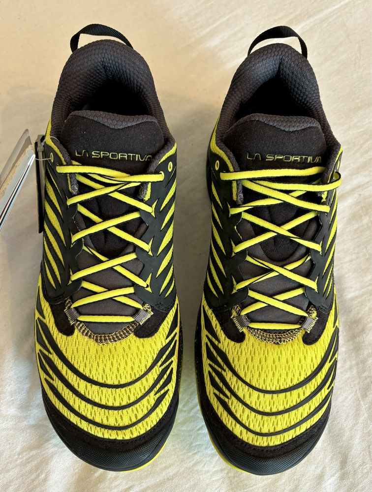 La Sportiva номер 44 и MAMMUT ном 42,5 маратонки, туристически обувки