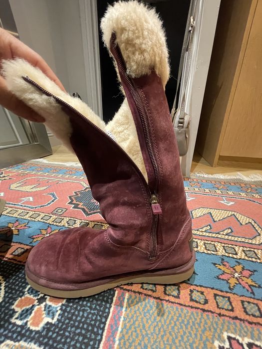 Vand UGG uri inalte cu fermoar