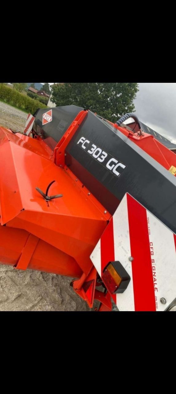 Kuhn 303 косилка