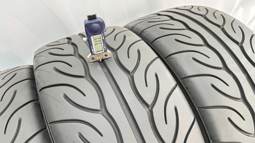 4бр пакет 205/45r16 и 235/40r17 YOKOHAMA летни