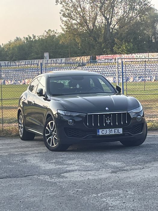 Maserati Levante SQ4 3.0 benzina  430 cai vand/schimb