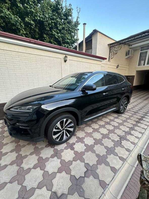 Byd Chempion 605 km 2025 30% to`lov bilan