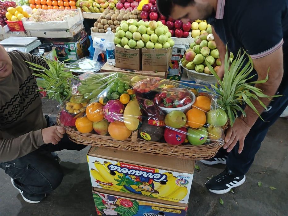 фруктовая корзина Айна базар.