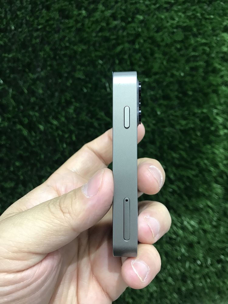 Mini Iphone yengi