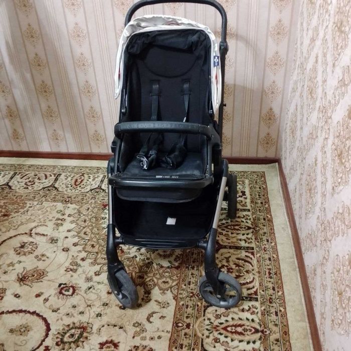 Боллар коляскаси