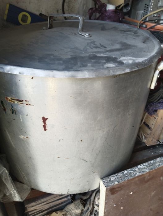 Продам кастрюлю алюминиевую