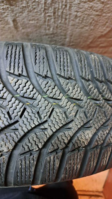 Зимни гуми Kumho Wintercraft 225/60/17 DOT22