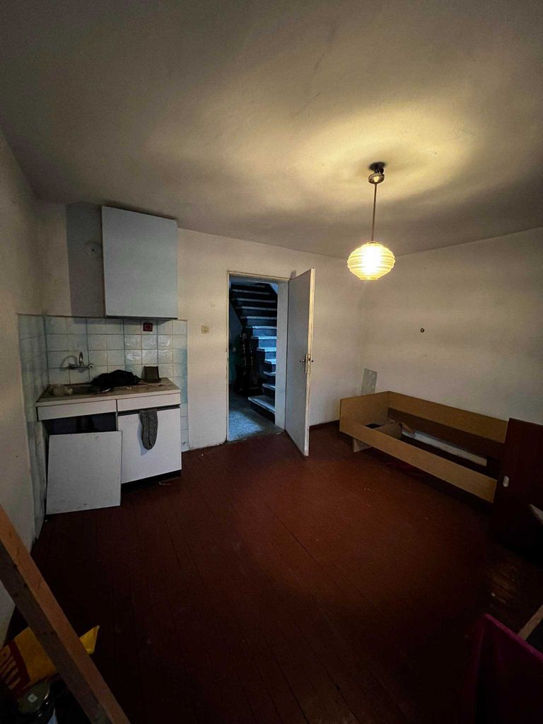 Продава се Къща в с. Томпсън, Област София-област - 228 кв.м за 406 €/кв.м - Снимка #5
