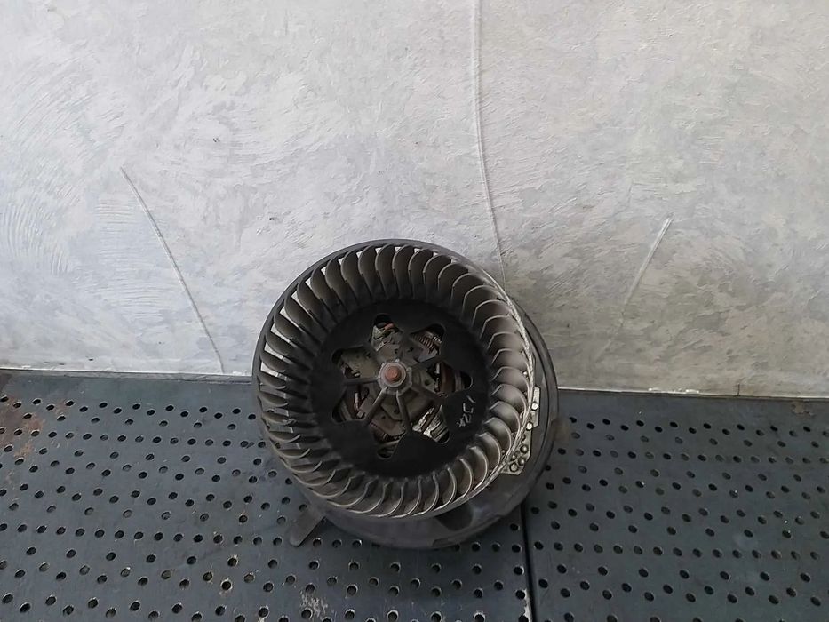 Aeroterma ventilator habitaclu vw golf 6 5k 1k1820015k
