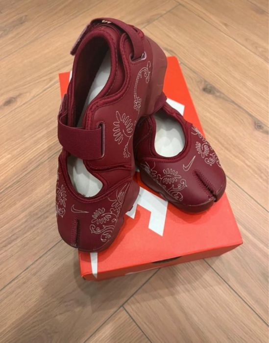Nike Air Rift Botanical - tabi din piele