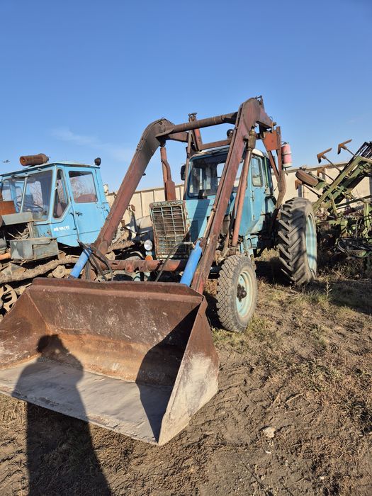 Трактор Мтз 80   .