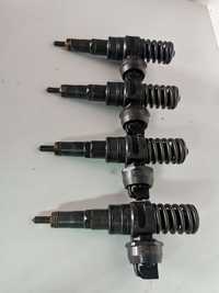 Injector Vw Passat Golf Touran Audi A3 1.9 TDI BKC BXE BLS injectoare